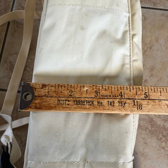 Fjallraven Kanken Backpack Ivory Cream‎ Preowned Seat Pad School Bag